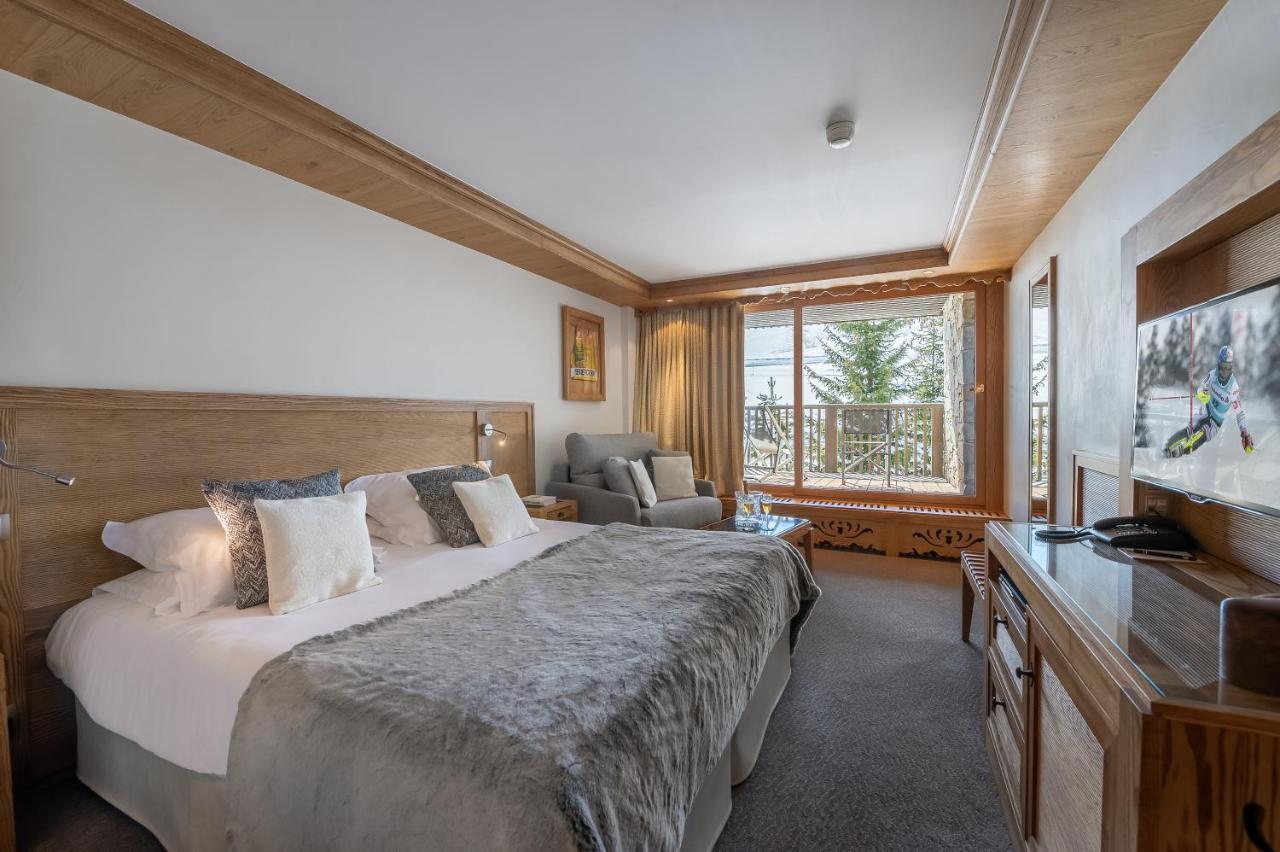 Hotel Annapurna Корчевел Екстериор снимка
