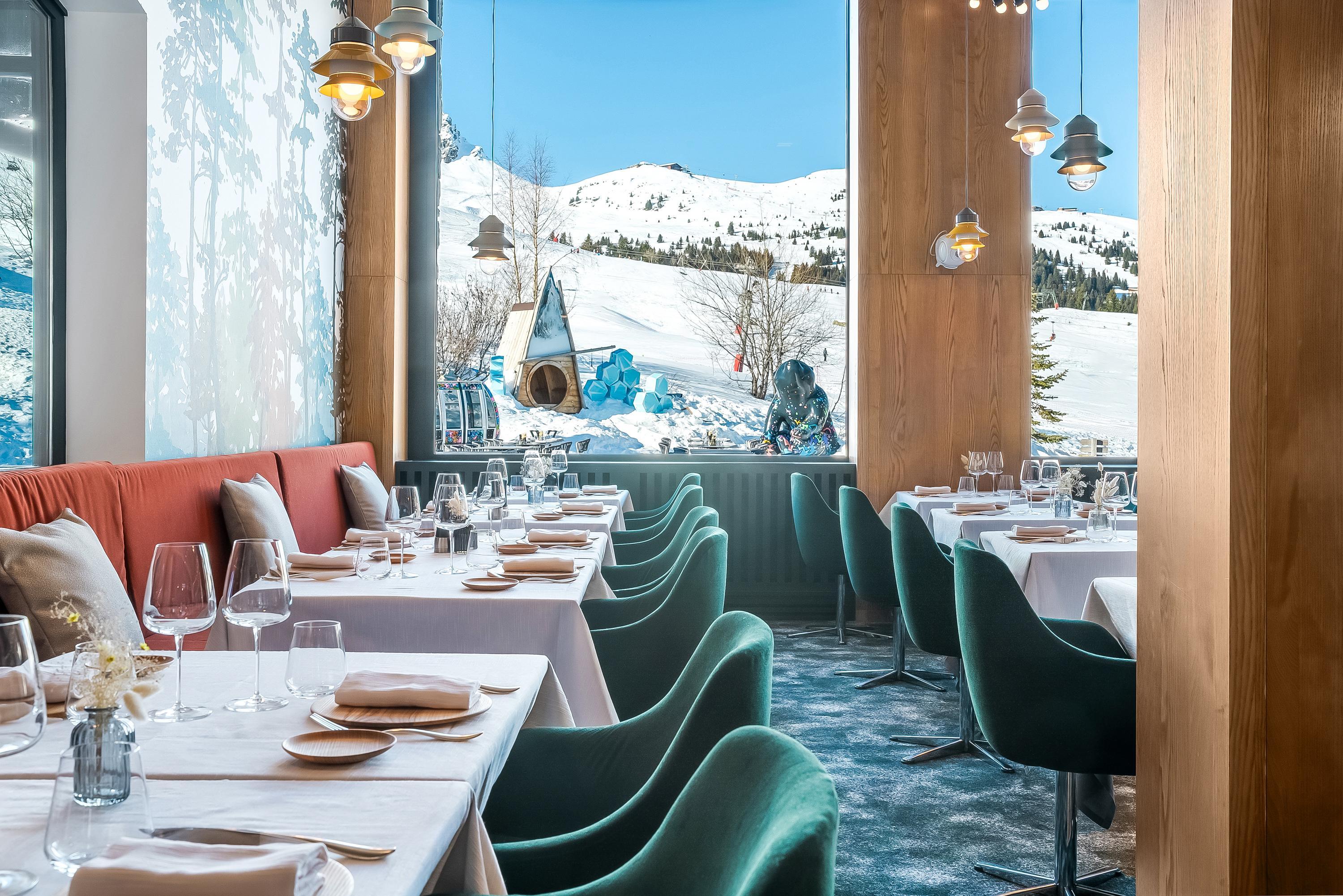 Hotel Annapurna Корчевел Екстериор снимка