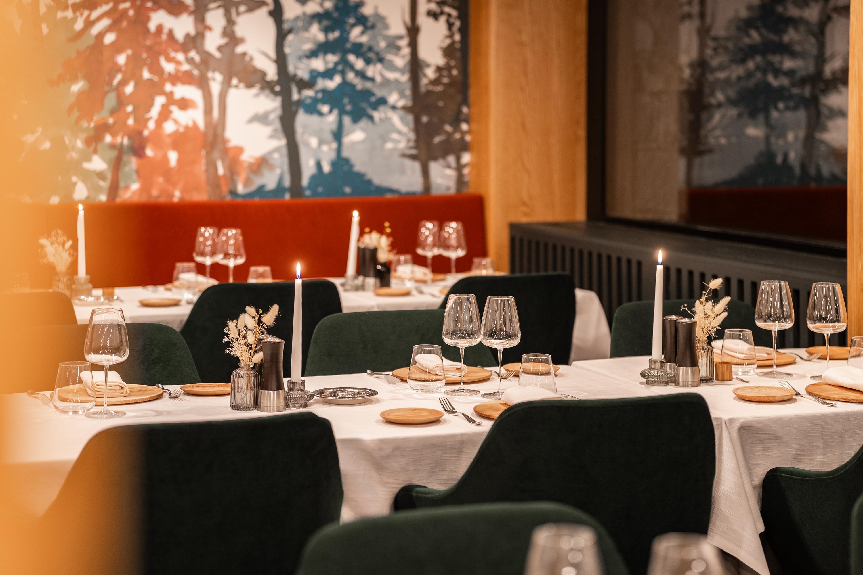Hotel Annapurna Корчевел Екстериор снимка